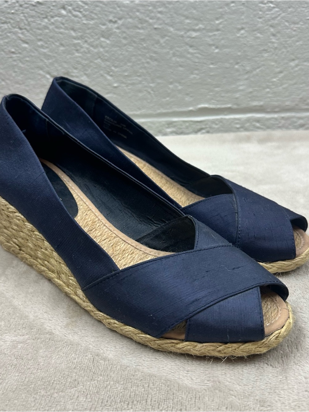 Lauren Ralph Lauren Cecilia Navy Silk Shantung Espadrille Wedges Peep Toe SZ 10